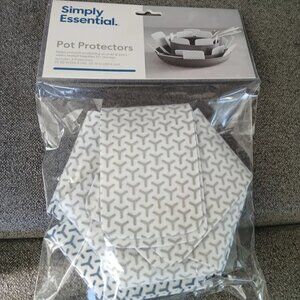 SIMPLY ESSENTIAL BY BED BATH & BEYOND POT PROTECTORS SET OF 3 Reusable Pot & Pan